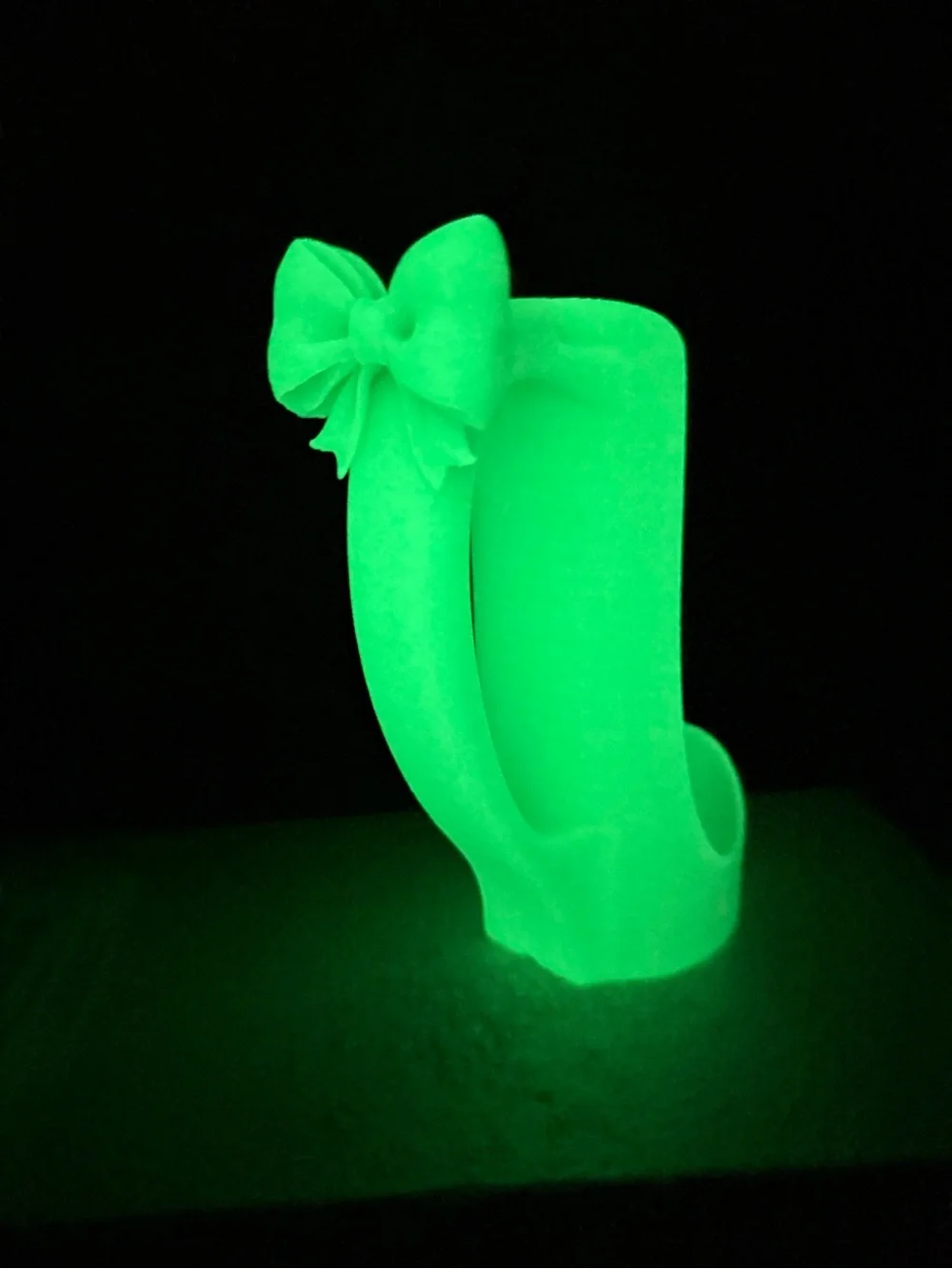 Glow-in-the-Dark 12oz Slim Can Holder with Bow - Green